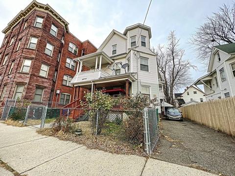 16 Grove St, Springfield, MA 01107 photo 6