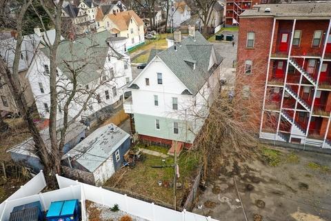 16 Grove St, Springfield, MA 01107 photo 17