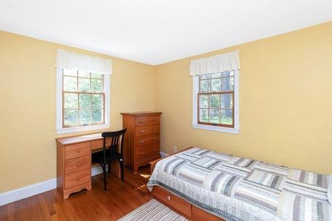 15 Maxwell Pl, Springfield, MA 01118 photo 23