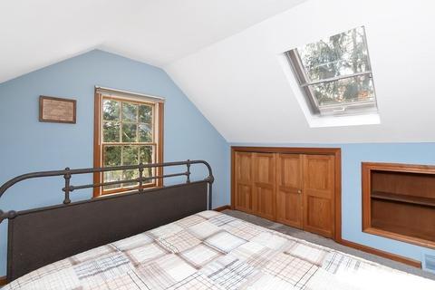 15 Maxwell Pl, Springfield, MA 01118 photo 28