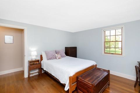 15 Maxwell Pl, Springfield, MA 01118 photo 20