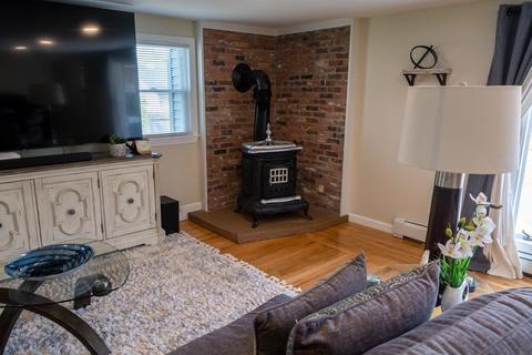 6 Chatworth Ave, Warwick, RI 02886 photo 8