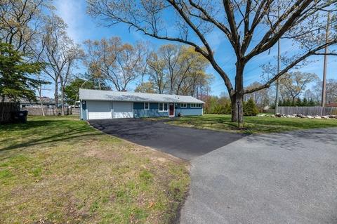 6 Chatworth Ave, Warwick, RI 02886 photo 2