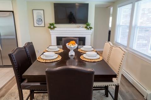 6 Chatworth Ave, Warwick, RI 02886 photo 9