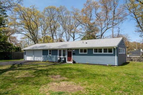 6 Chatworth Ave, Warwick, RI 02886 photo 3