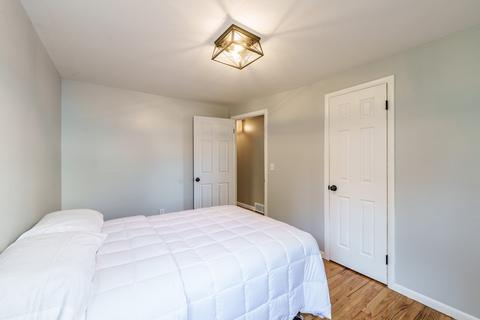 88 Cora Ave, Chicopee, MA 01013 photo 16