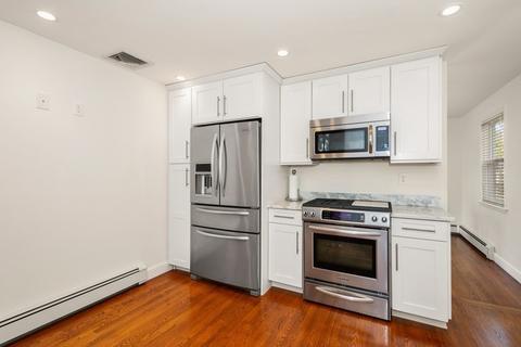 43 Pine Tree Dr, Worcester, MA 01609 photo 11