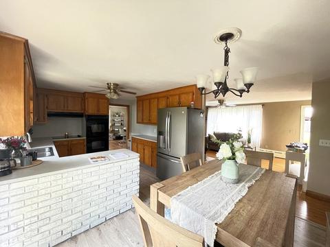 112 Laconia St, Springfield, MA 01129 photo 17