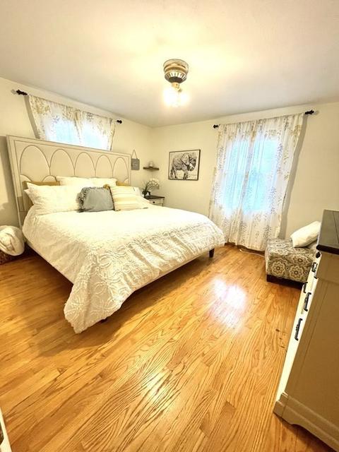 112 Laconia St, Springfield, MA 01129 photo 9