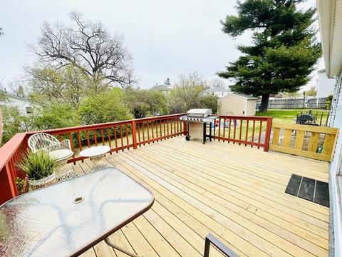112 Laconia St, Springfield, MA 01129 photo 14