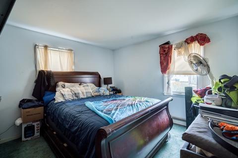 109 Middle St, Springfield, MA 01104 photo 11