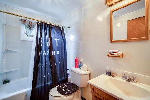 109 Middle St, Springfield, MA 01104 photo 12