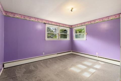 115 Treetop Ave, Springfield, MA 01118 photo 8