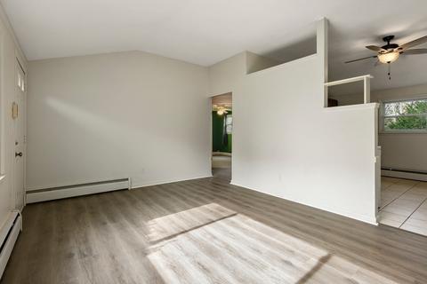 115 Treetop Ave, Springfield, MA 01118 photo 4