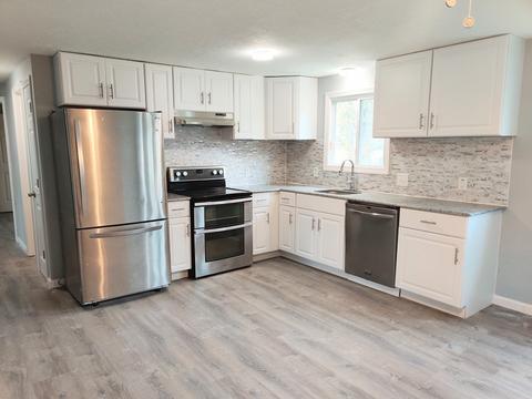 173 Wrentham Rd, Springfield, MA 01119 photo 3