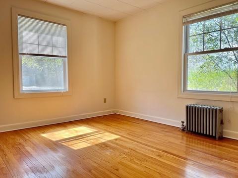 142 State St, Amherst, MA 01002 photo 18