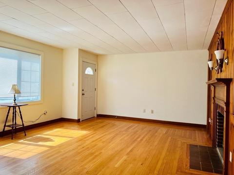 142 State St, Amherst, MA 01002 photo 11