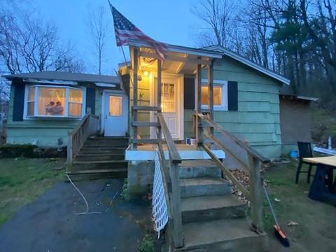 40 Dawson Rd, Worcester, MA 01602 photo 2