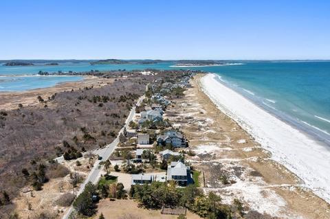 53 Wingaersheek Rd, Gloucester, MA 01930 photo 4