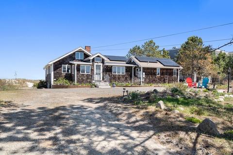 53 Wingaersheek Rd, Gloucester, MA 01930 photo 1