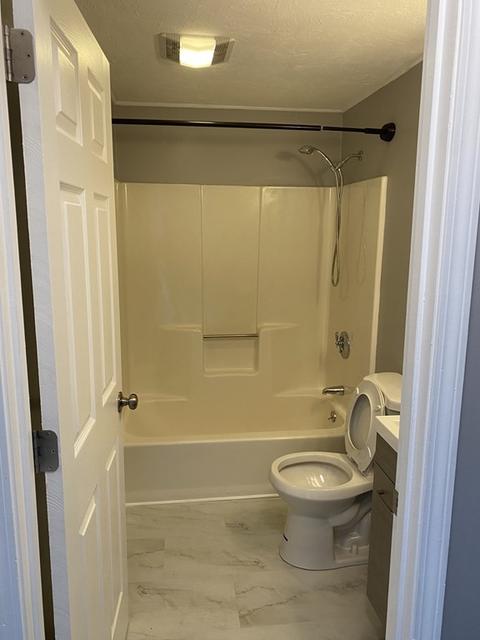 5455 N Main St #18C, Fall River, MA 02720 photo 14
