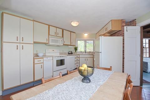 54 Adams Hill Rd, Gloucester, MA 01930 photo 10