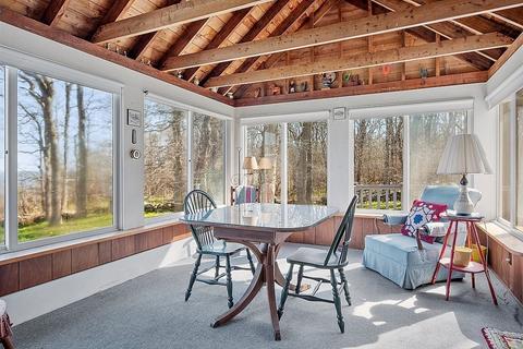 37 Coggeshall Rd, Gloucester, MA 01930 photo 8