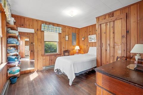 37 Coggeshall Rd, Gloucester, MA 01930 photo 15