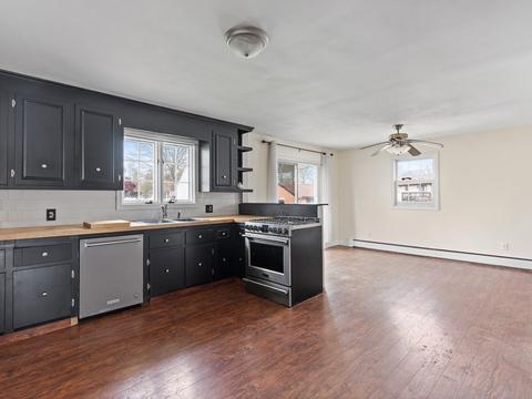 78 Consul St, Fall River, MA 02720 photo 4