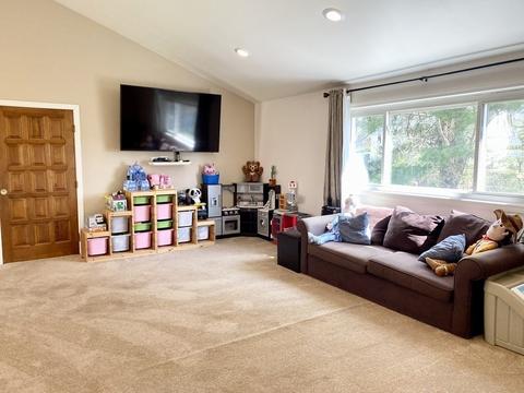 437 Maple St, Franklin, MA 02038 photo 35