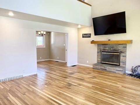 437 Maple St, Franklin, MA 02038 photo 8