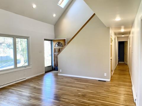 437 Maple St, Franklin, MA 02038 photo 5