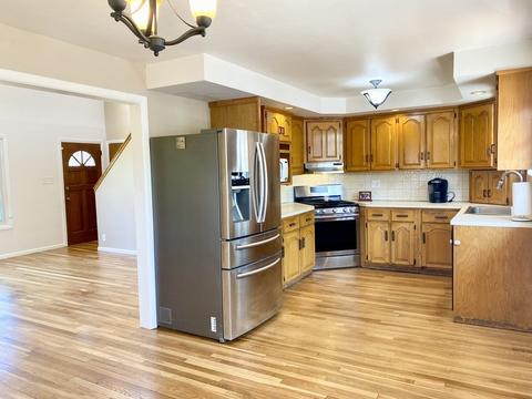 437 Maple St, Franklin, MA 02038 photo 11