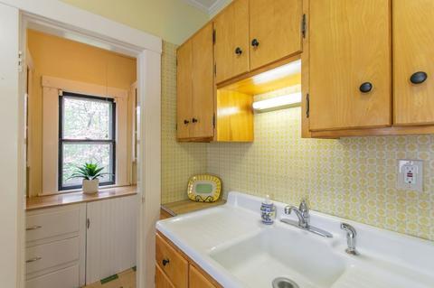 151 Daviston St, Springfield, MA 01108 photo 14