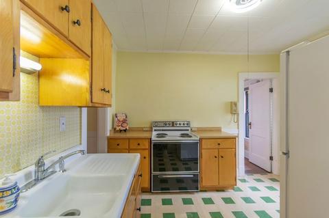 151 Daviston St, Springfield, MA 01108 photo 15