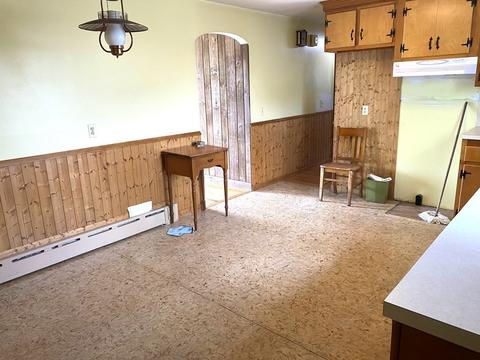136 Stebbins St, Chicopee, MA 01020 photo 12