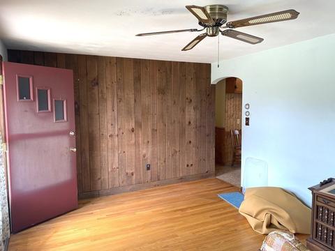 136 Stebbins St, Chicopee, MA 01020 photo 8