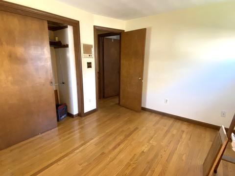 136 Stebbins St, Chicopee, MA 01020 photo 17