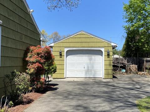 136 Stebbins St, Chicopee, MA 01020 photo 26