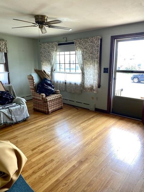 136 Stebbins St, Chicopee, MA 01020 photo 9