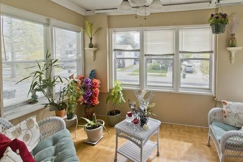 74 Massachusetts Ave, Springfield, MA 01109 photo 18