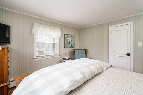 9 Keddy St, Easthampton, MA 01027 photo 21