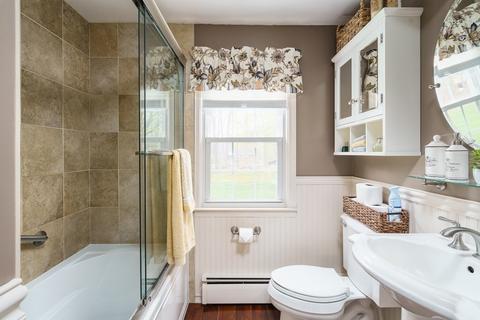 9 Keddy St, Easthampton, MA 01027 photo 23