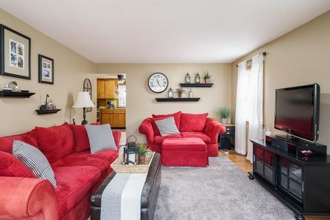 9 Keddy St, Easthampton, MA 01027 photo 8