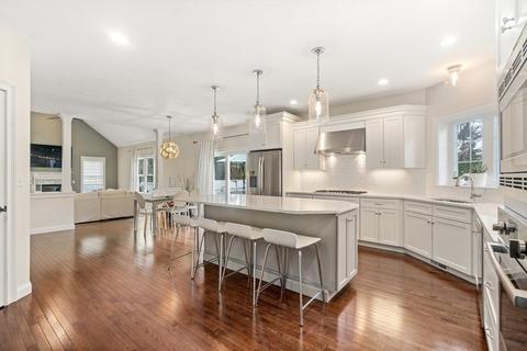 3 Dutton Dr, Mansfield, MA 02048 photo 13