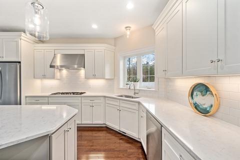 3 Dutton Dr, Mansfield, MA 02048 photo 15