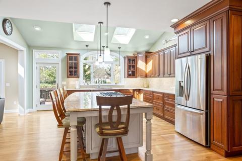 2 Blueberry Path, Acton, MA 01720 photo 5