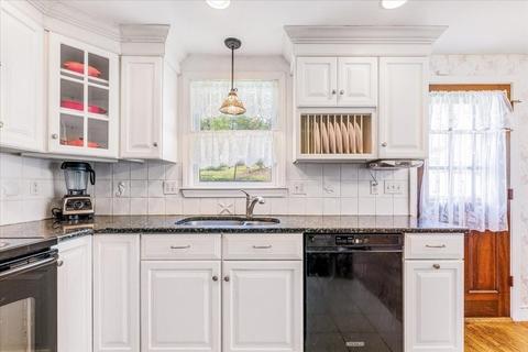 10 Bulow Rd, Hingham, MA 02043 photo 5