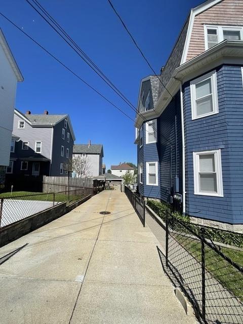 966 High St, Fall River, MA 02720 photo 4