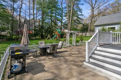 445 Greendale Ave, Needham, MA 02492 photo 27